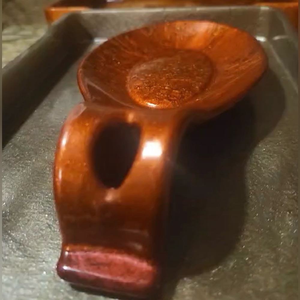 NORE’S NOVELTIES Handcrafted Spoon Rest - Choose a color
